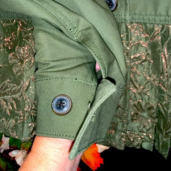 GAP Olive denim jacket FINAL PRICE!! - Picture 3 of 6